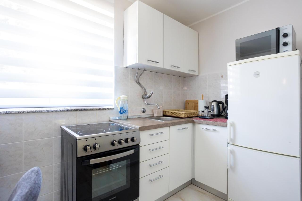Apartman Marija Apartment Njivice Exterior photo
